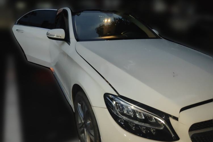 Used Mercedes-Benz C-Class 2019 Restyled C 260 L Sport Edition Front Right 45 Deg