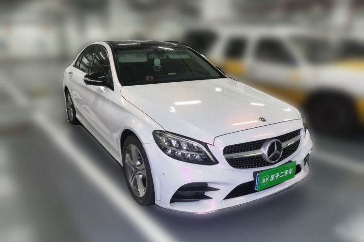 Used Mercedes-Benz C-Class 2019 C 260 L Sport Edition Front Right 45 Deg