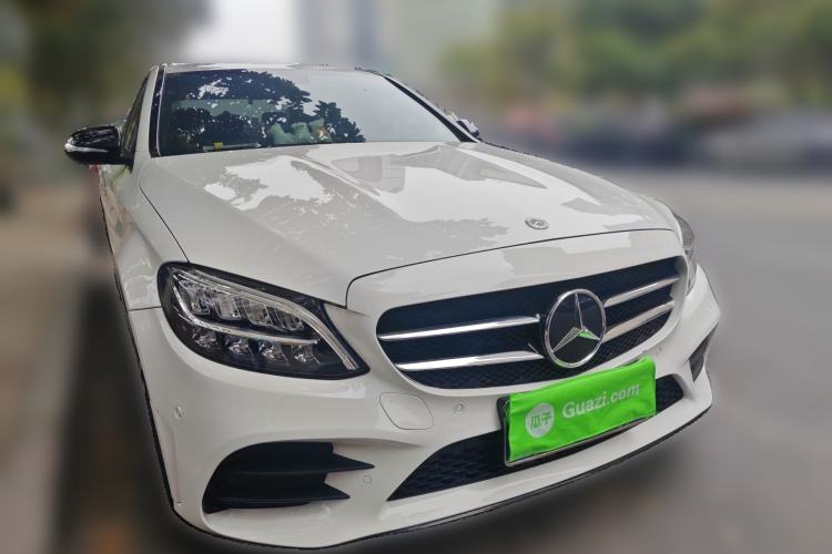 Used Mercedes-Benz C-Class 2019 C 260 Sport Edition Front Right 45 Deg