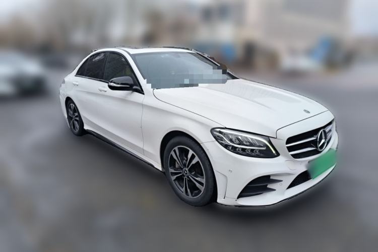 Used Mercedes-Benz C-Class 2019 C 260 Sport Edition Front Right 45 Deg