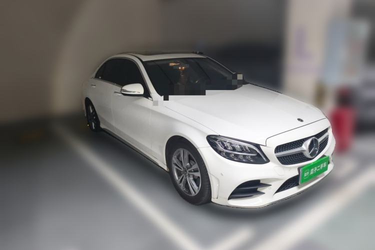 Used Mercedes-Benz C-Class 2019 C 180 L Dynamic Sports Edition Front Right 45 Deg
