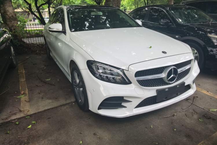 Used Mercedes-Benz C-Class 2019 C 260 L Sport Edition Front Right 45 Deg