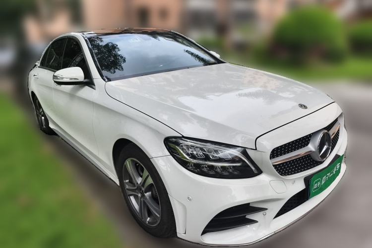 Used Mercedes-Benz C-Class 2019 C 260 L Sport Edition Front Right 45 Deg