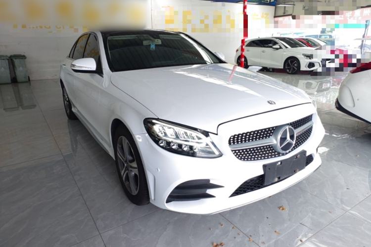 Used Mercedes-Benz C-Class 2019 Restyled C 260 L Sport Edition Front Right 45 Deg
