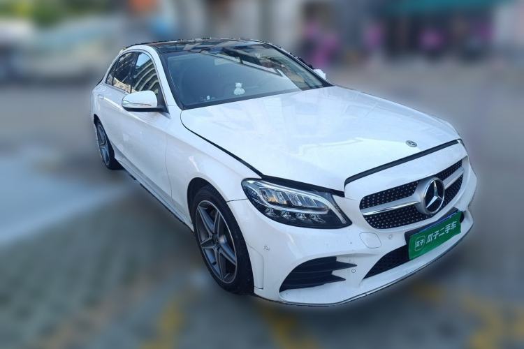 Used Mercedes-Benz C-Class 2019 C 260 Sport Edition 4MATIC Front Right 45 Deg