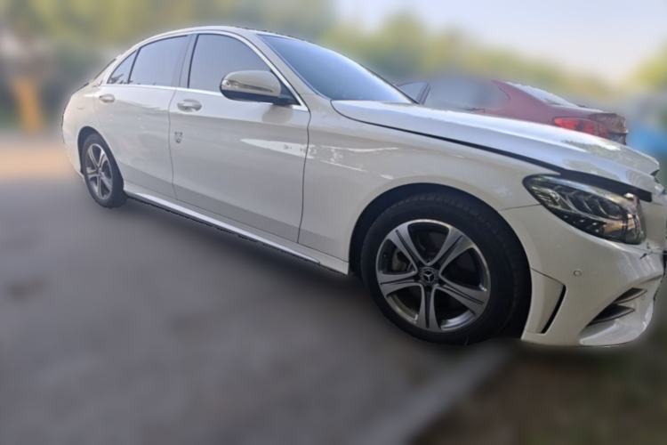 Used Mercedes-Benz C-Class 2019 C 260 L Sport Edition Front Right 45 Deg