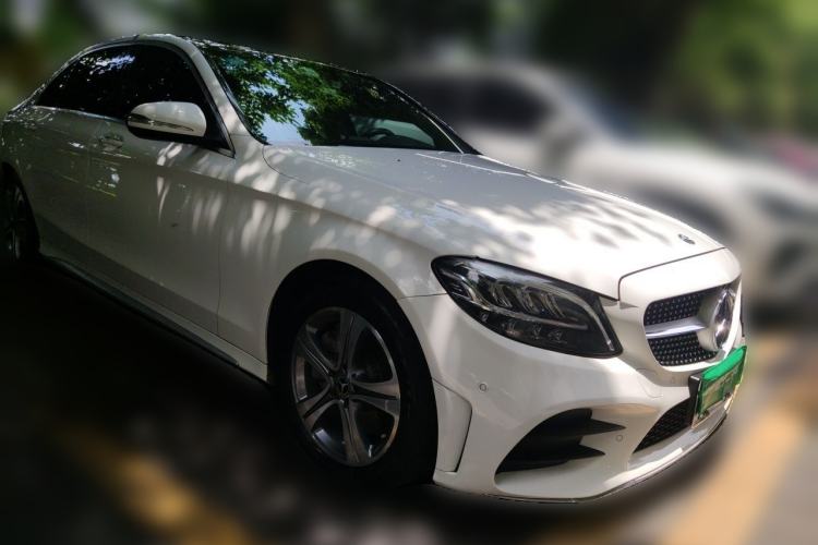 Used Mercedes-Benz C-Class 2019 C 260 L Sport Edition Front Right 45 Deg