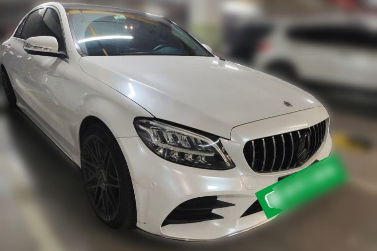 Used Mercedes-Benz C-Class 2019 Restyled C 260 L Sport Edition Front Right 45 Deg