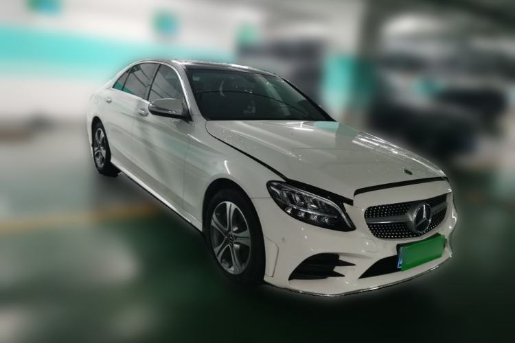 Used Mercedes-Benz C-Class 2019 Restyled C 260 L Sport Edition Front Right 45 Deg