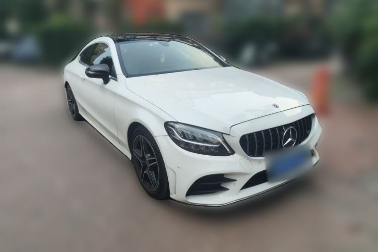 Used Mercedes-Benz C-Class 2019 C 260 Coupe Front Right 45 Deg