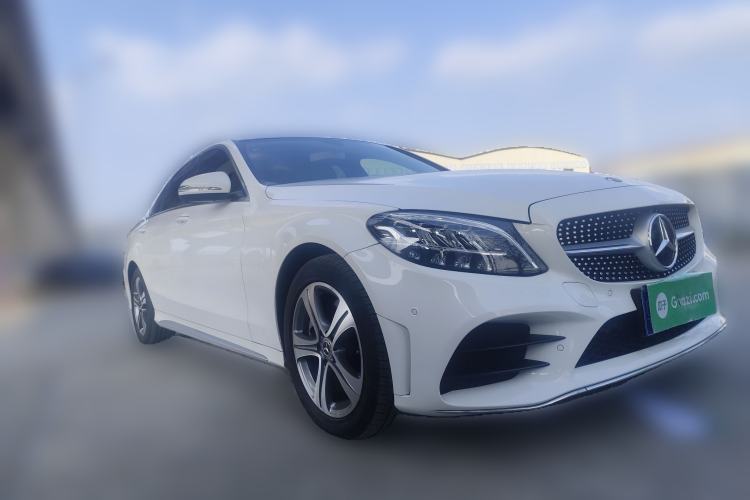 Used Mercedes-Benz C-Class 2019 C 260 L Sport Edition Front Right 45 Deg