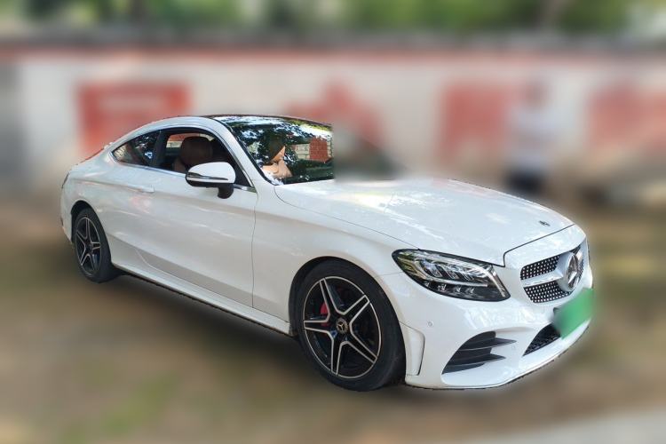 Used Mercedes-Benz C-Class 2019 C 260 Coupe Front Right 45 Deg