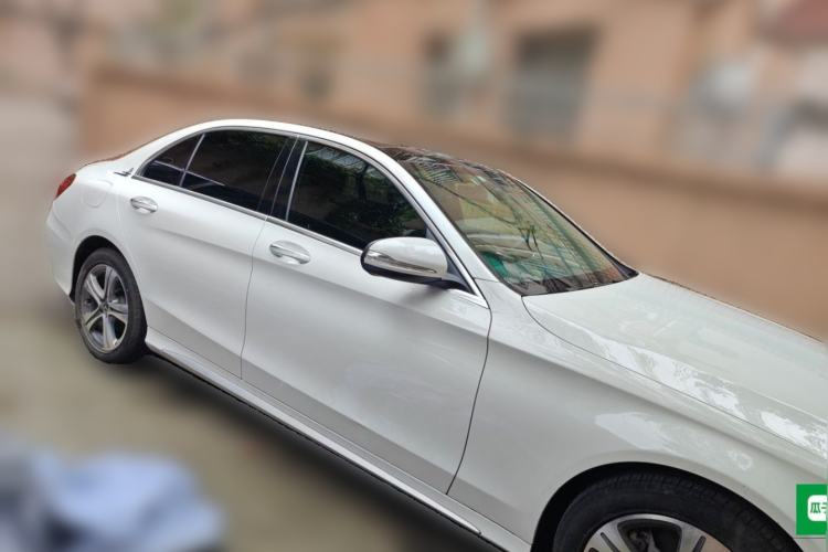 Used Mercedes-Benz C-Class 2019 Restyled C 260 L Sport Edition Front Right 45 Deg