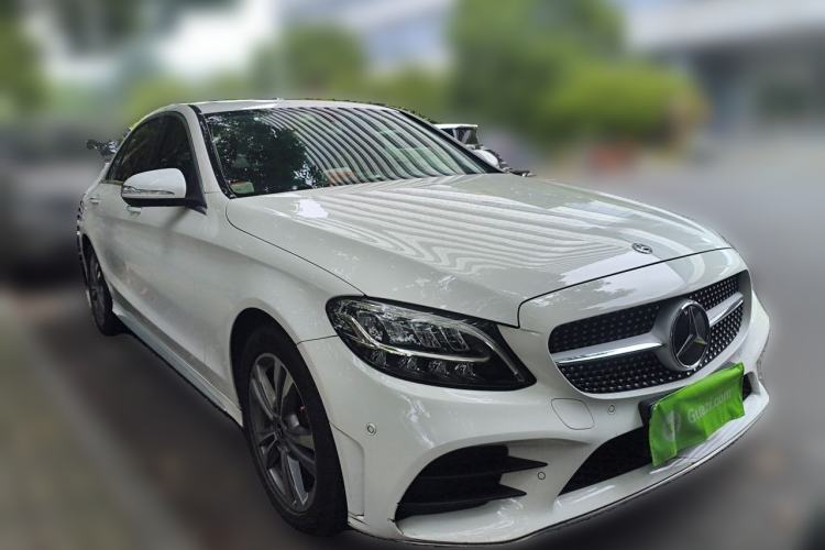 Used Mercedes-Benz C-Class 2019 C 180 L Fashion Edition Sport Version Front Right 45 Deg