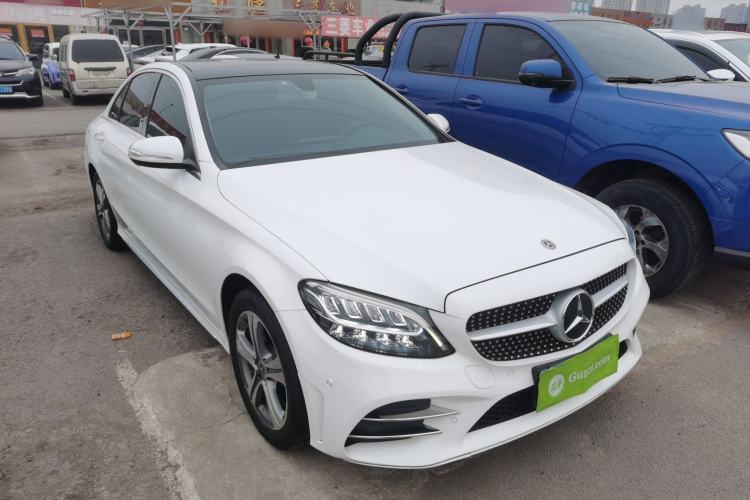 Used Mercedes-Benz C-Class 2019 C 260 L Sport Edition Front Right 45 Deg