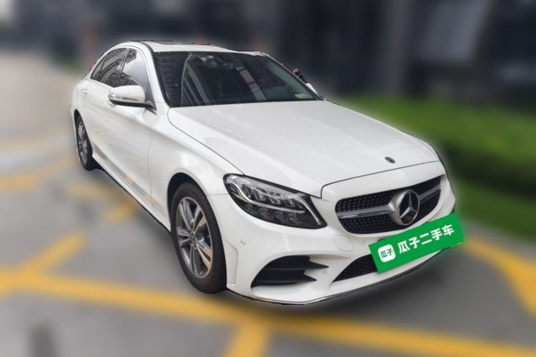Used Mercedes-Benz C-Class 2019 C 180 L Fashion Edition Sport Version Front Right 45 Deg
