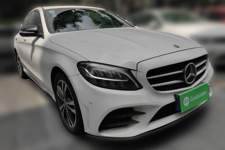 Used Mercedes-Benz C-Class 2019 C 260 Sport Edition Front Right 45 Deg