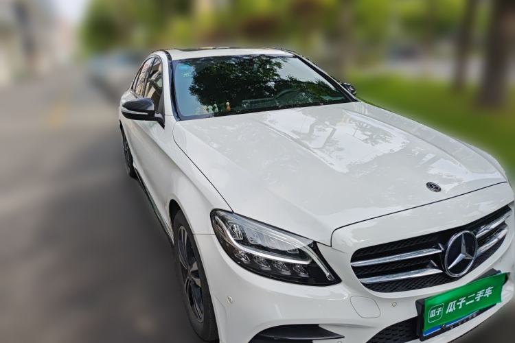 Used Mercedes-Benz C-Class 2019 C 260 Sport Edition Front Right 45 Deg