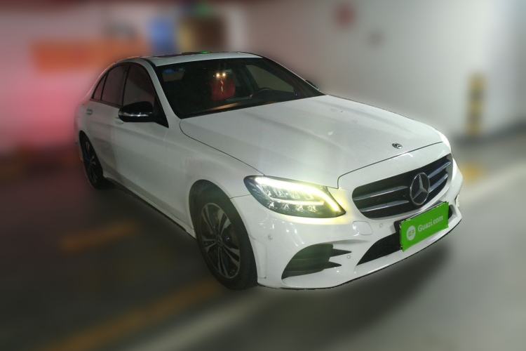 Used Mercedes-Benz C-Class 2019 C 260 Sport Edition Front Right 45 Deg