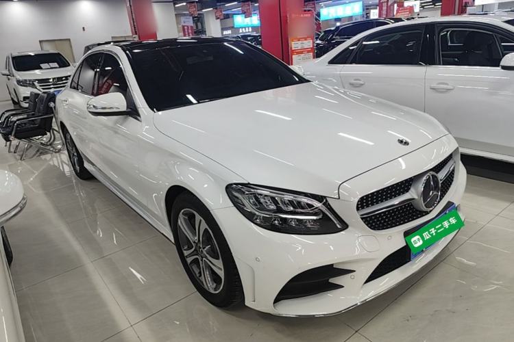Used Mercedes-Benz C-Class 2019 Restyled C 260 L Sport Edition Front Right 45 Deg