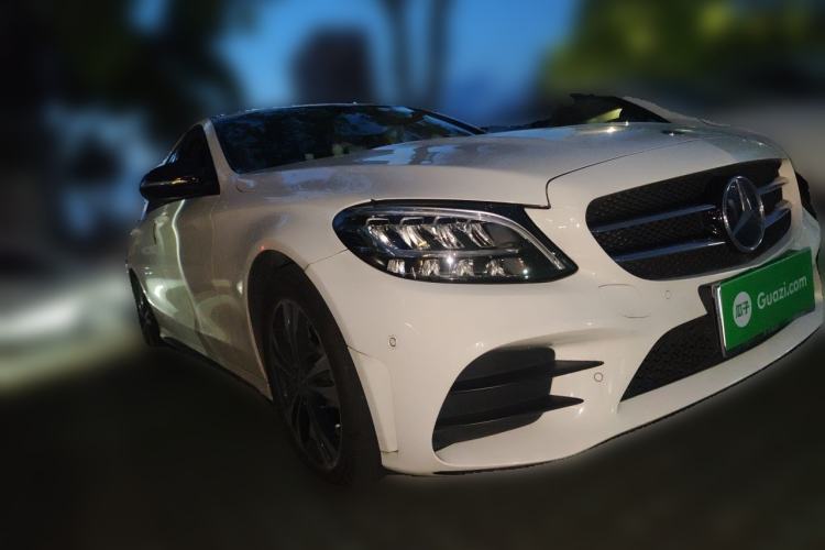 Used Mercedes-Benz C-Class 2019 C 260 Sport Edition Front Right 45 Deg