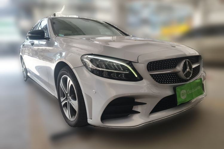 Used Mercedes-Benz C-Class 2019 C 260 L Sport Edition Front Right 45 Deg