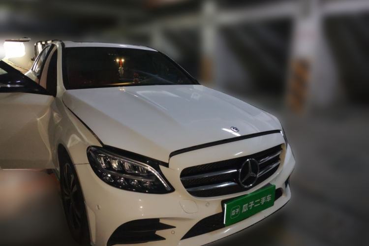 Used Mercedes-Benz C-Class 2019 C 260 Sport Edition Front Right 45 Deg