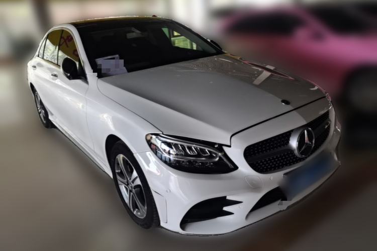 Used Mercedes-Benz C-Class 2019 Restyled C 260 L Sport Edition Front Right 45 Deg