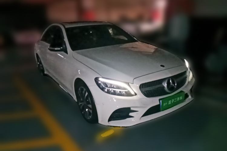 Used Mercedes-Benz C-Class 2019 C 260 Sport Edition Front Right 45 Deg