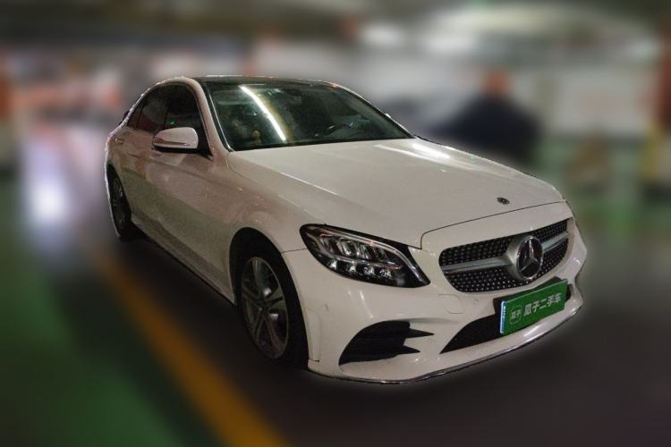 Used Mercedes-Benz C-Class 2019 C 260 L Sport Edition Front Right 45 Deg