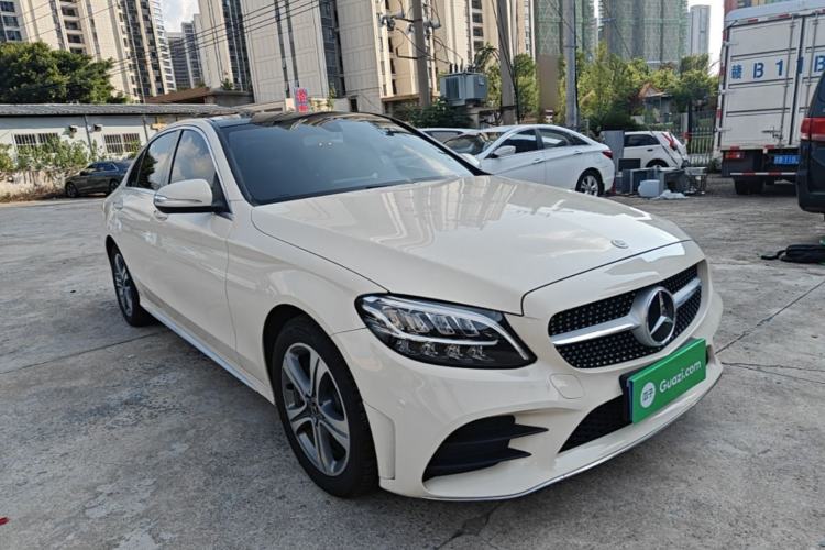 Used Mercedes-Benz C-Class 2019 C 260 L Sport Edition Front Right 45 Deg