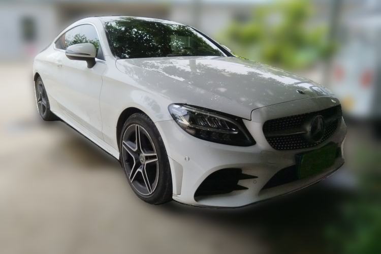 Used Mercedes-Benz C-Class 2019 C 260 Coupe Front Right 45 Deg