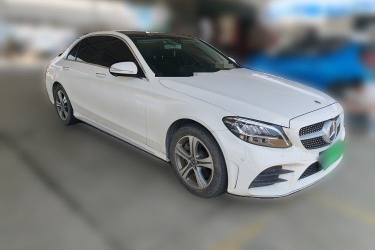 Used Mercedes-Benz C-Class 2019 Restyled C 260 L Sport Edition Front Right 45 Deg