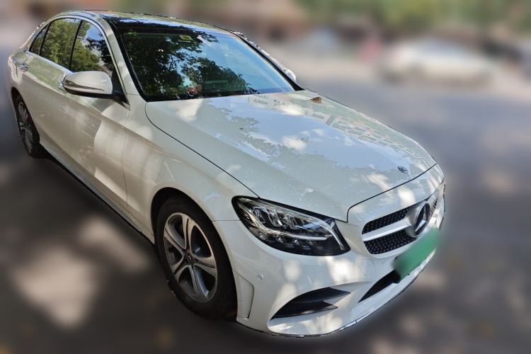 Used Mercedes-Benz C-Class 2019 Restyled C 260 L Sport Edition Front Right 45 Deg