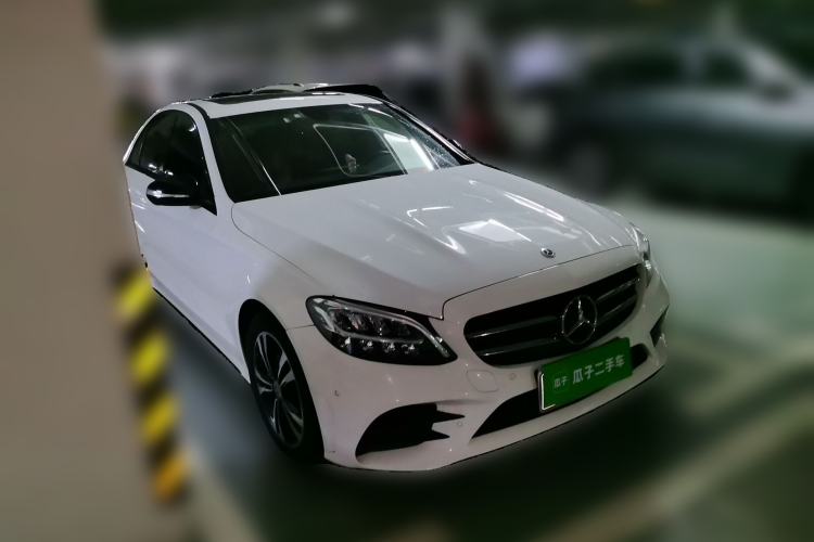 Used Mercedes-Benz C-Class 2019 C 260 Sport Edition Front Right 45 Deg