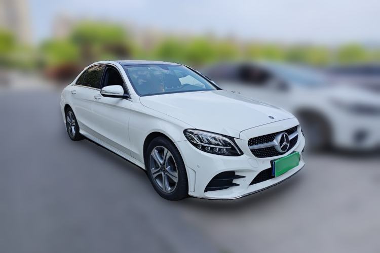 Used Mercedes-Benz C-Class 2019 C 260 L Sport Edition Front Right 45 Deg