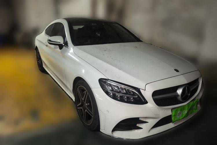Used Mercedes-Benz C-Class 2019 C 260 Coupe Front Right 45 Deg