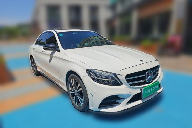 Used Mercedes-Benz C-Class 2019 C 260 Sport Edition Front Right 45 Deg