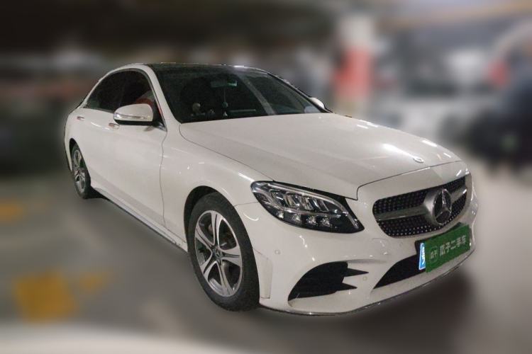 Used Mercedes-Benz C-Class 2019 Restyled C 260 L Sport Edition Front Right 45 Deg
