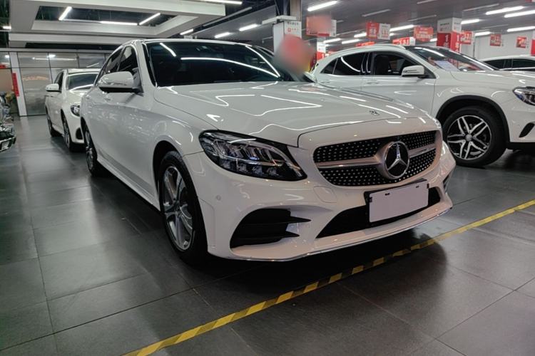 Used Mercedes-Benz C-Class 2019 Restyled C 260 L Sport Edition Front Right 45 Deg