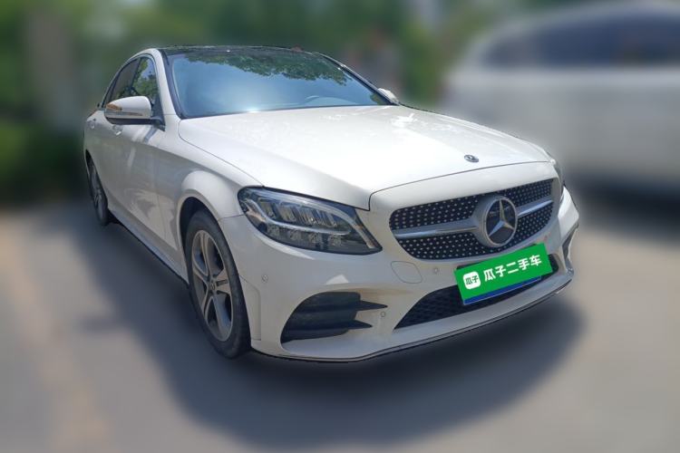 Used Mercedes-Benz C-Class 2019 Restyled C 260 L Sport Edition Front Right 45 Deg