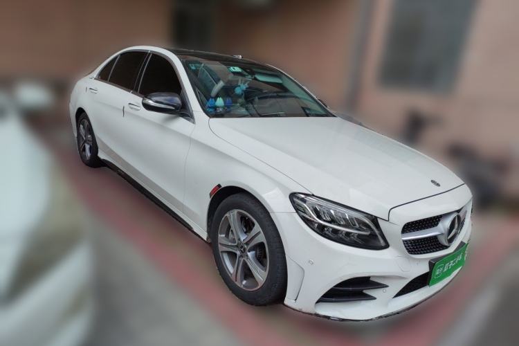 Used Mercedes-Benz C-Class 2019 C 260 L Sport Edition Front Right 45 Deg