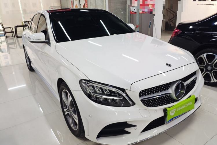 Used Mercedes-Benz C-Class 2019 C 260 L Sport Edition Front Right 45 Deg