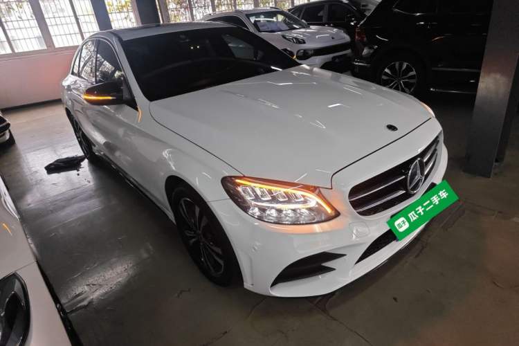 Used Mercedes-Benz C-Class 2019 C 260 Sport Edition Front Right 45 Deg