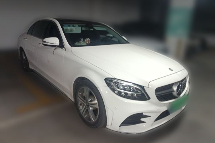 Used Mercedes-Benz C-Class 2019 C 260 L Sport Edition Front Right 45 Deg