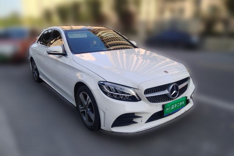 Used Mercedes-Benz C-Class 2019 C 260 L Sport Edition Front Right 45 Deg