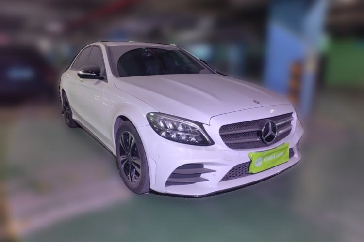 Used Mercedes-Benz C-Class 2019 C 260 Sport Edition Front Right 45 Deg