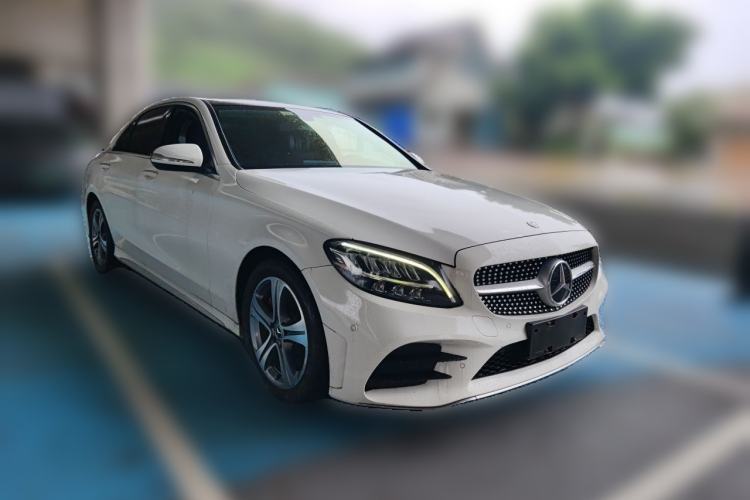 Used Mercedes-Benz C-Class 2019 C 260 L Sport Edition Front Right 45 Deg