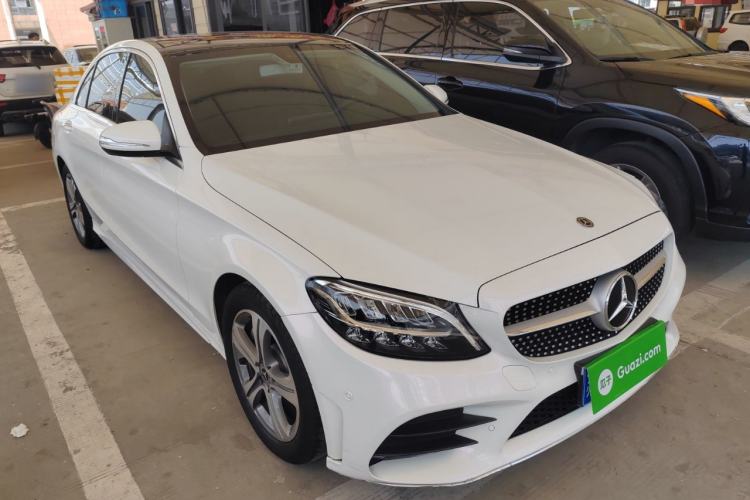 Used Mercedes-Benz C-Class 2019 C 260 L Sport Edition Front Right 45 Deg