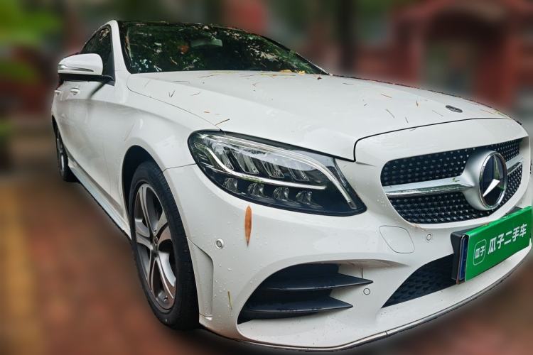 Used Mercedes-Benz C-Class 2019 C 260 L Sport Edition Front Right 45 Deg